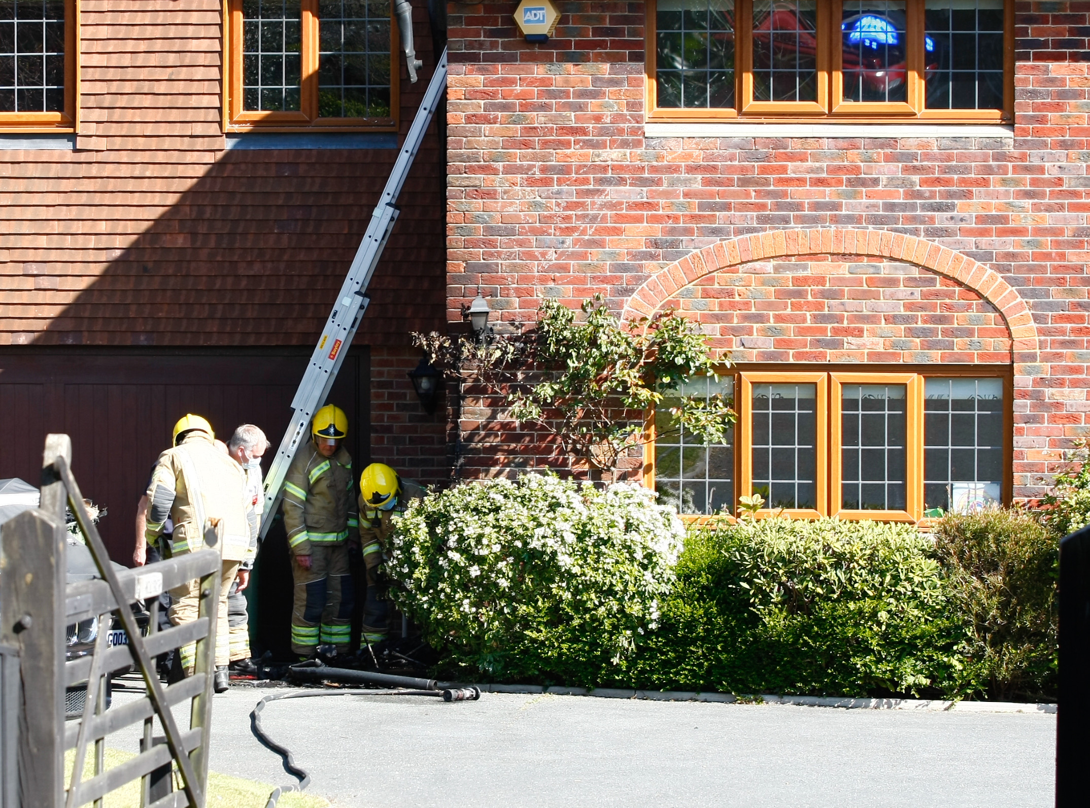 POSTMAN INTERVENES AS BIN FIRE THREATENS PROPERTY IN KITE HILL