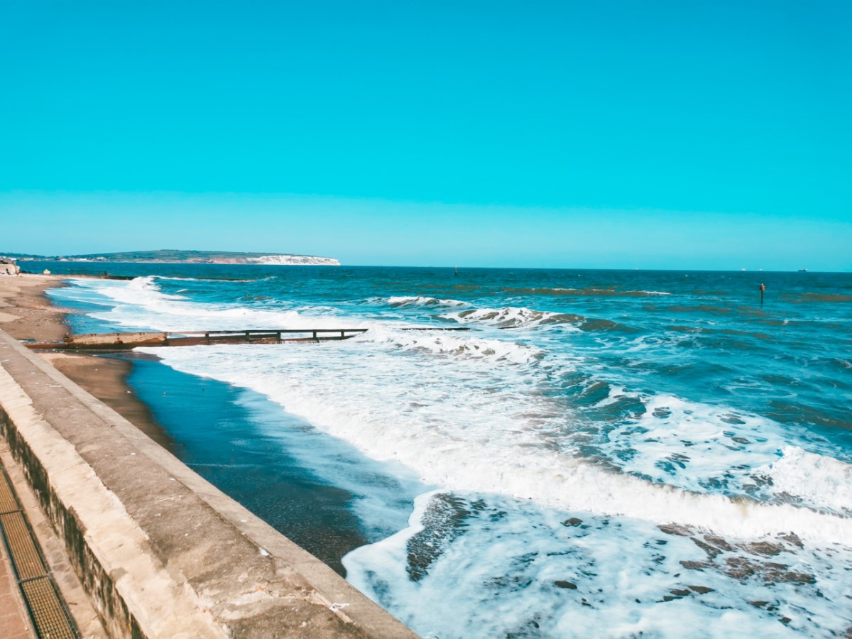 Shanklin Seafront ~ Photo Credit Amy
