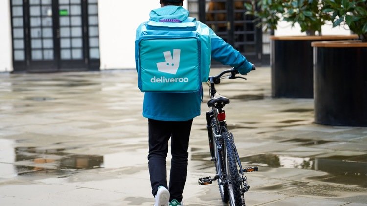 FOOD FANS GET READY! DELIVEROO SET TO BEGIN SERVICES ON THE ISLE OF WIGHT