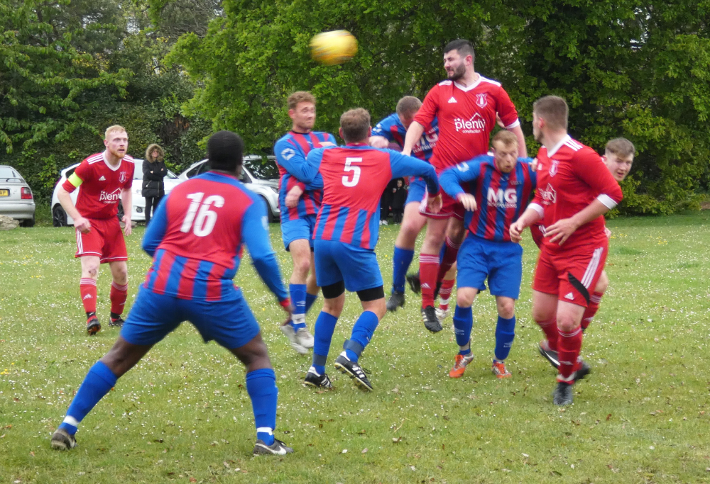 NITON LOSE DIVISION 2 CHAMPIONSHIP BUT SUCCESS FOR WHITECROFT IN DIVISION 1