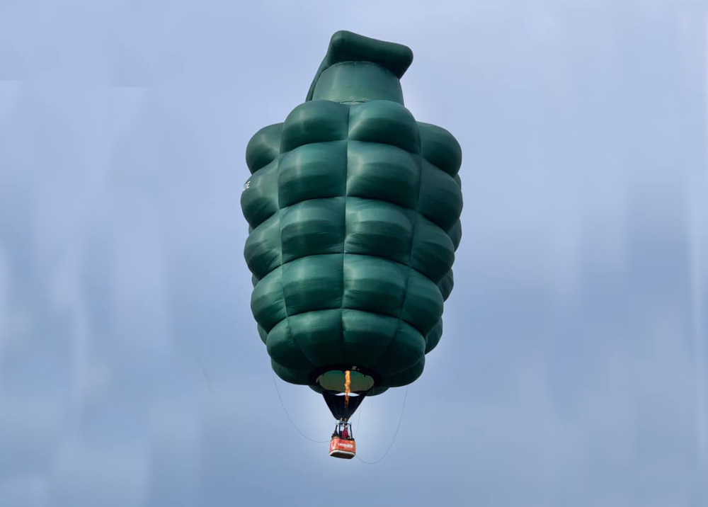UP, UP AND AWAY! HOT AIR BALLOONS SEE EYES FIXED ON THE SKIES ABOVE NEWPORT