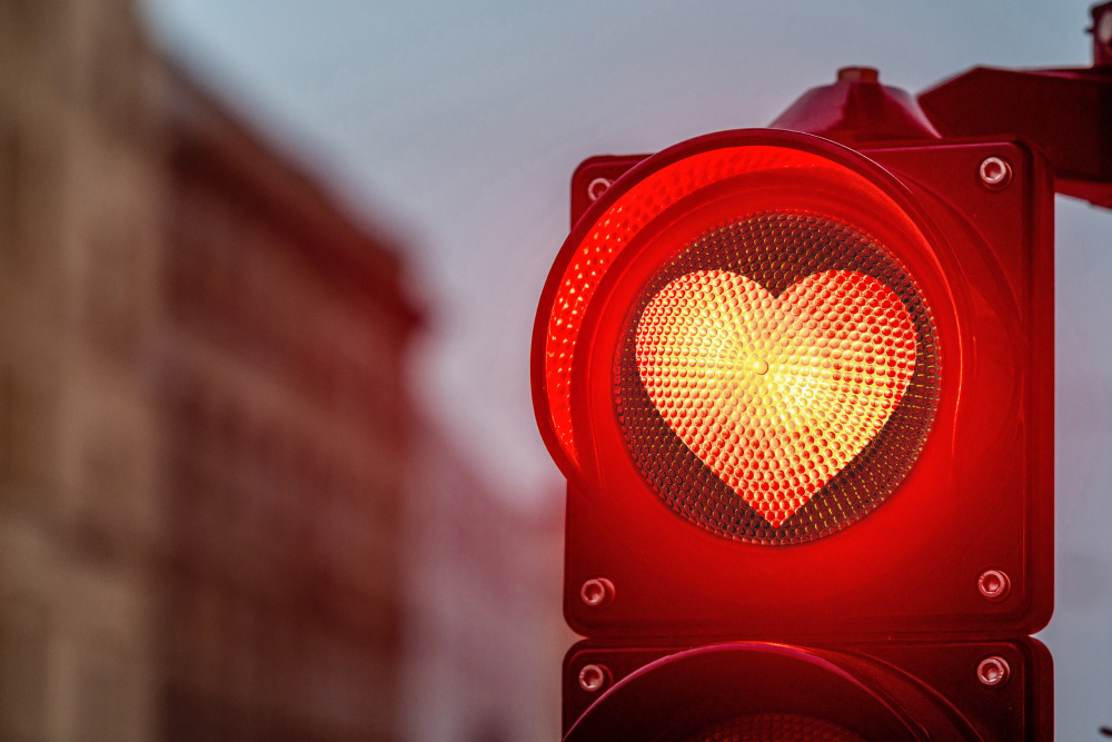 HOW TO STOP BEING SHY WHEN LOOKING FOR A PARTNER
