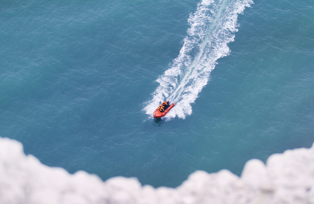 2 CHILDREN SUFFER HEAD INJURIES IN SOLENT RIB INCIDENT