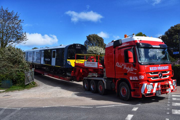 FURTHER ISLAND LINE TRAINS ARRIVE ON THE ISLE OF WIGHT AMID UPGRADE DELAYS