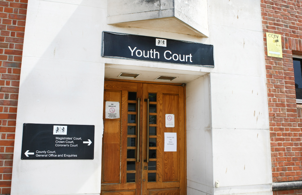 WOMAN WHO DROVE 10 MILES WHILST DRUNK CAUGHT WHEN TAXI PASSENGER CALLED POLICE