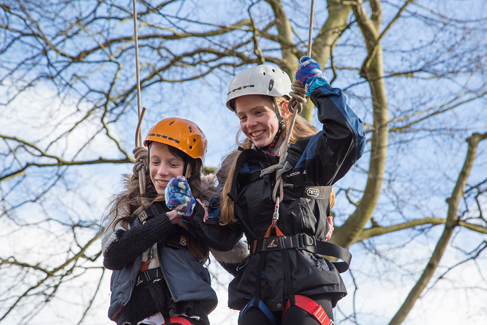GIRL GUIDING LOOKS FOR ISLANDERS WITH SPARE TIME TO HELP RUN SESSIONS