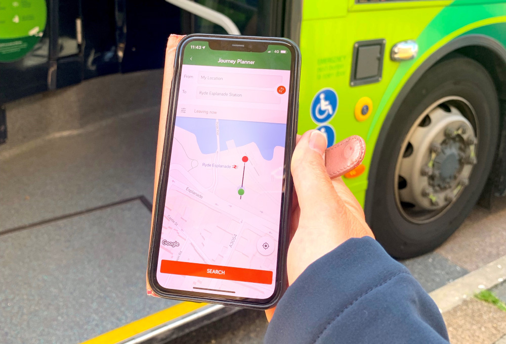 SOUTHERN VECTIS HARNESSES CUTTING-EDGE TECHNOLOGY TO POWER BUS TICKETING APP