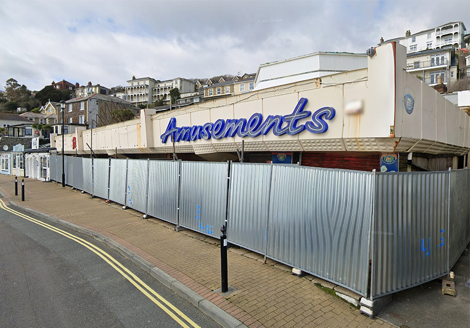 ARTIST SOUGHT TO BRIGHTEN UP VENTNOR ESPLANADE IN TIME FOR SUMMER SEASON