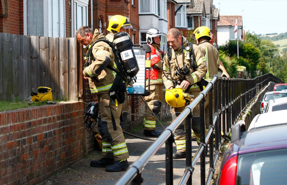 PAN LEFT ON STOVE FILLS PROPERTY WITH SMOKE IN NEWPORT