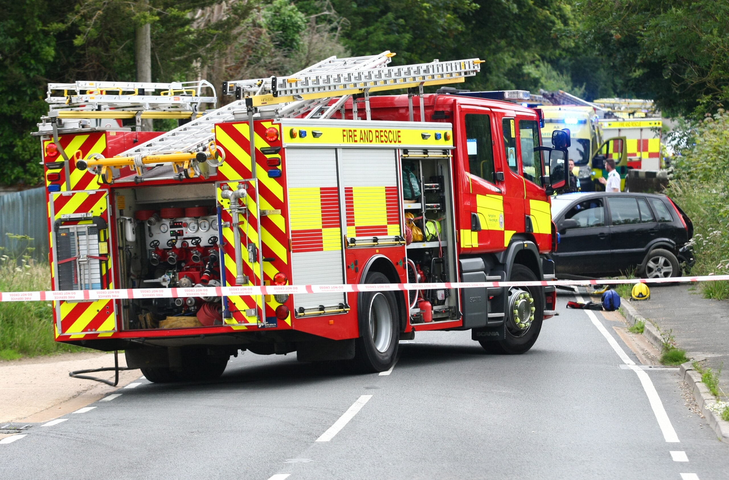 MOTORCYCLIST SERIOUSLY INJURED IN WHITERAILS ROAD CRASH BETWEEN WOOTTON AND NEWPORT