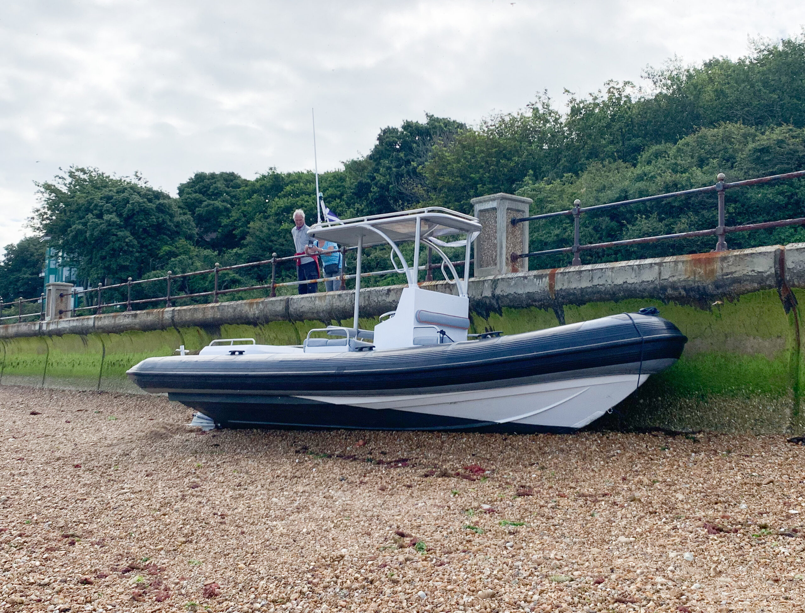 COASTGUARD INVESTIGATE VESSEL WASHED ASHORE AT GURNARD