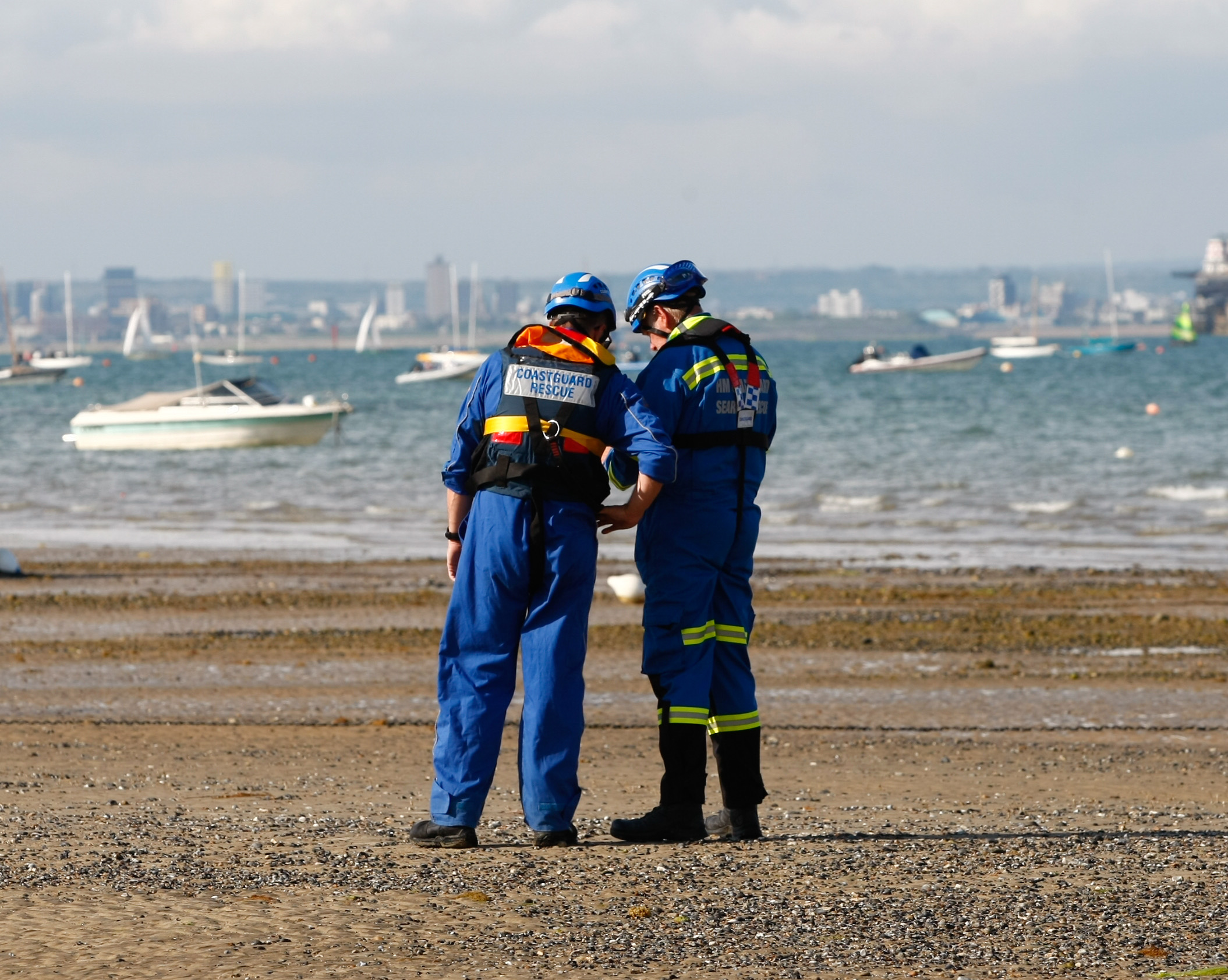COASTGUARD CALLED AFTER PADDLEBOARD AND KAYAK RECOVERED FROM THE SEA