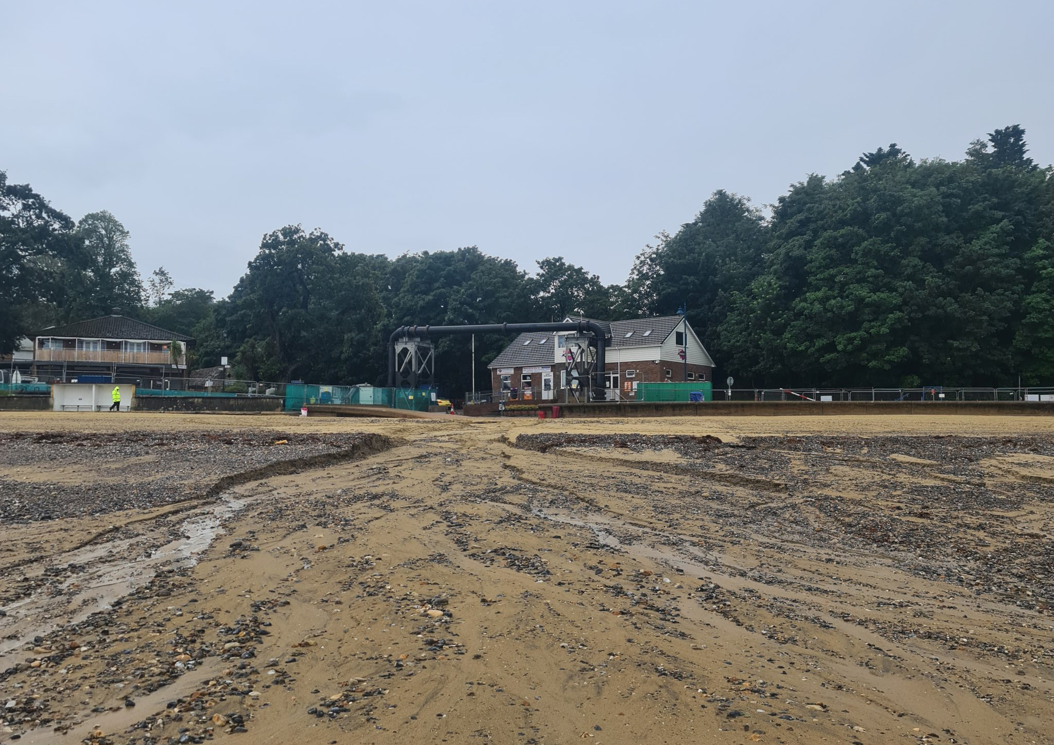BEACHGOERS IN RYDE WARNED OF LARGE BEACH CRATER