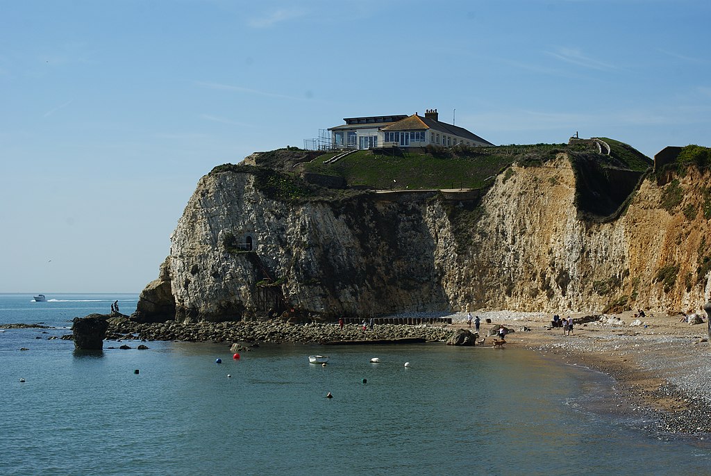 HOLIDAY ON THE ISLE OF WIGHT – STAYCATION OR REDISCOVERING OUR NEIGHBOURHOOD