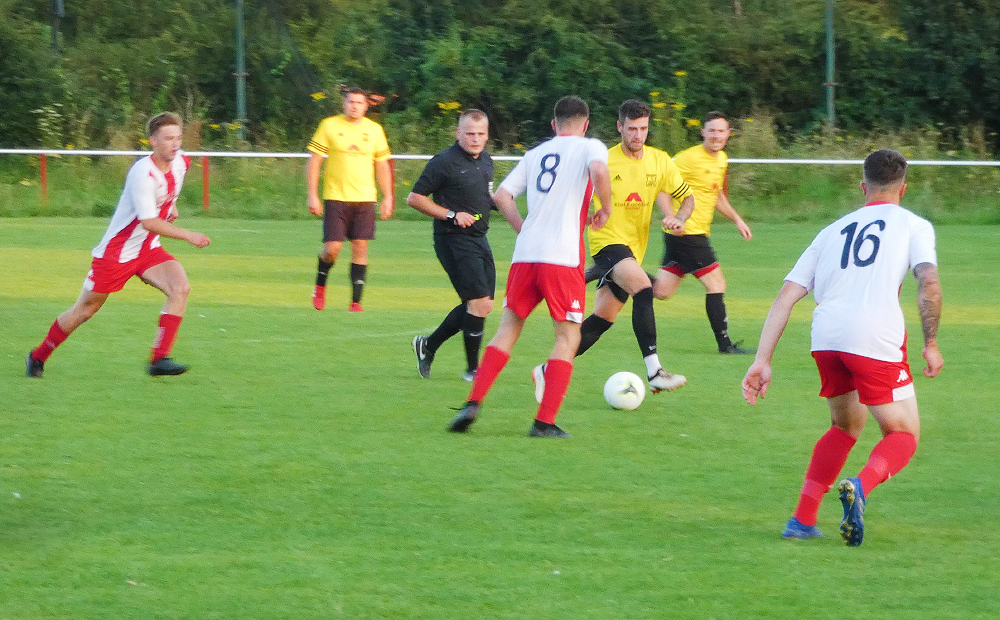 W&B START PRE-SEASON CAMPAIGN WITH DRAW AT VICS