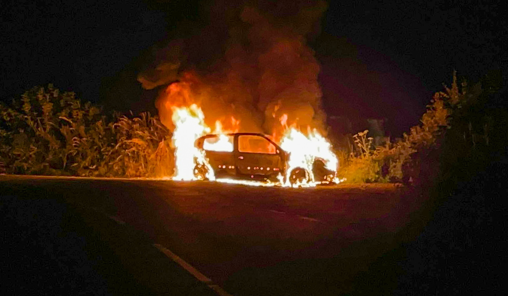 POLICE AND FIRE CREWS CALLED TO CAR ABLAZE IN CHILLERTON