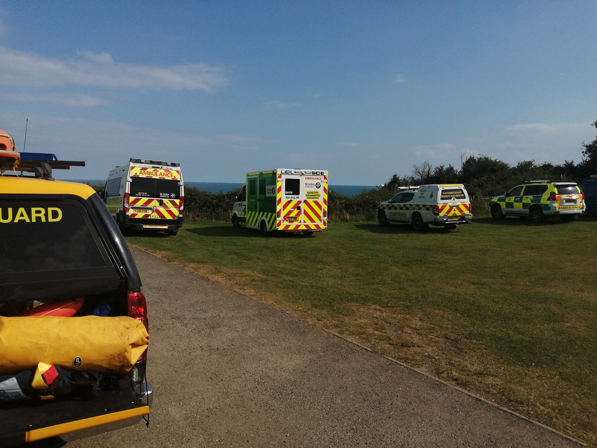 MAN WITH INJURED HIP PROMPTS COASTGUARD CALLOUT TO WHITECLIFF BAY