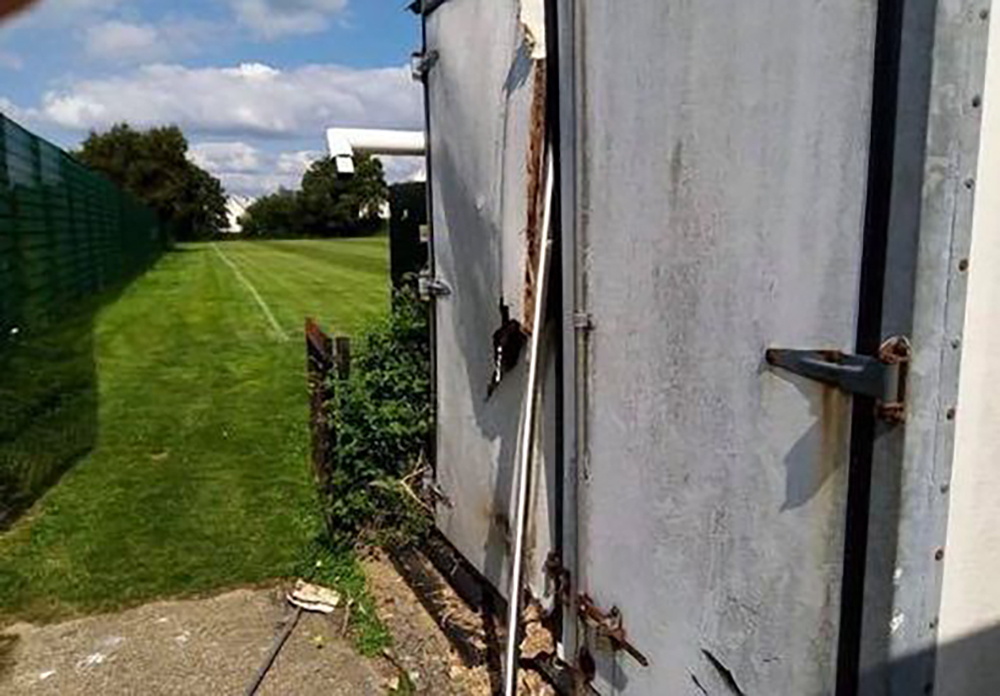 FURTHER VANDALISM AT ISLE OF WIGHT FOOTBALL GROUNDS