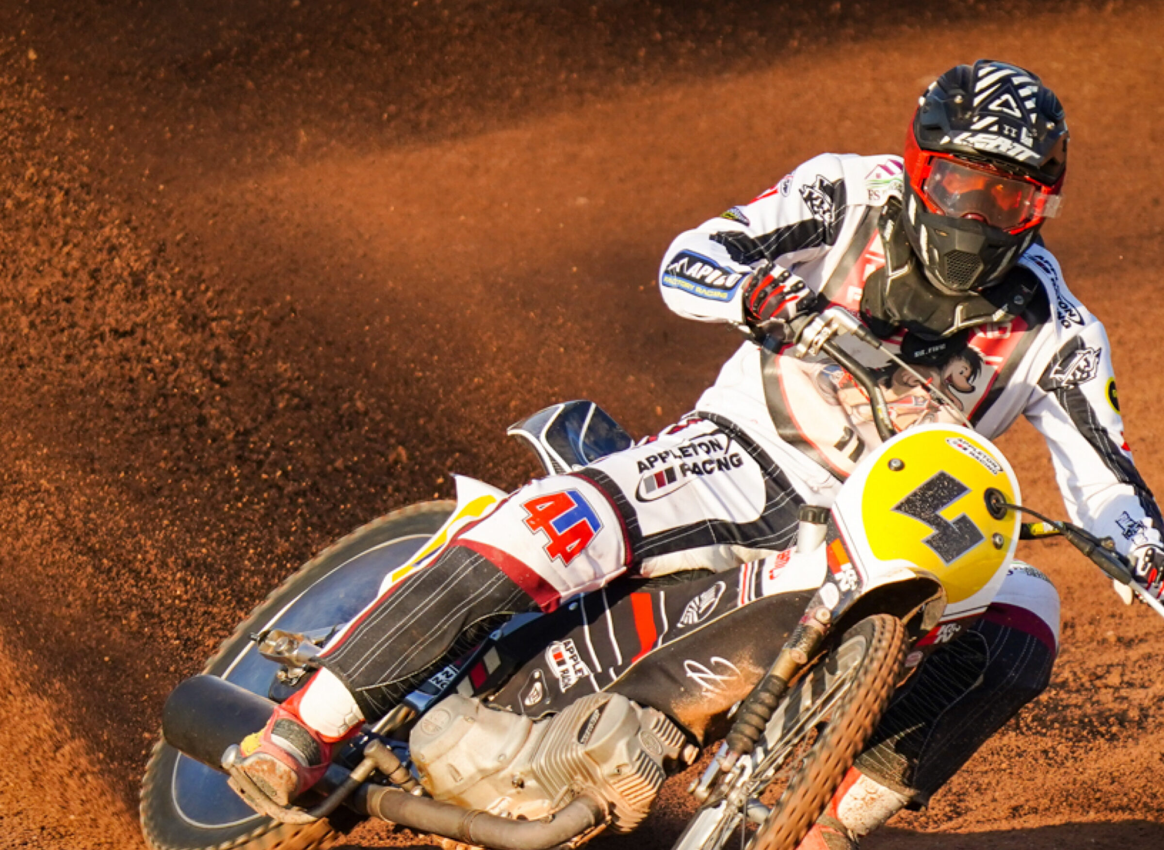 ISLAND MASTERS SPEEDWAY FINALE PROMISES NAIL BITING CLIMAX