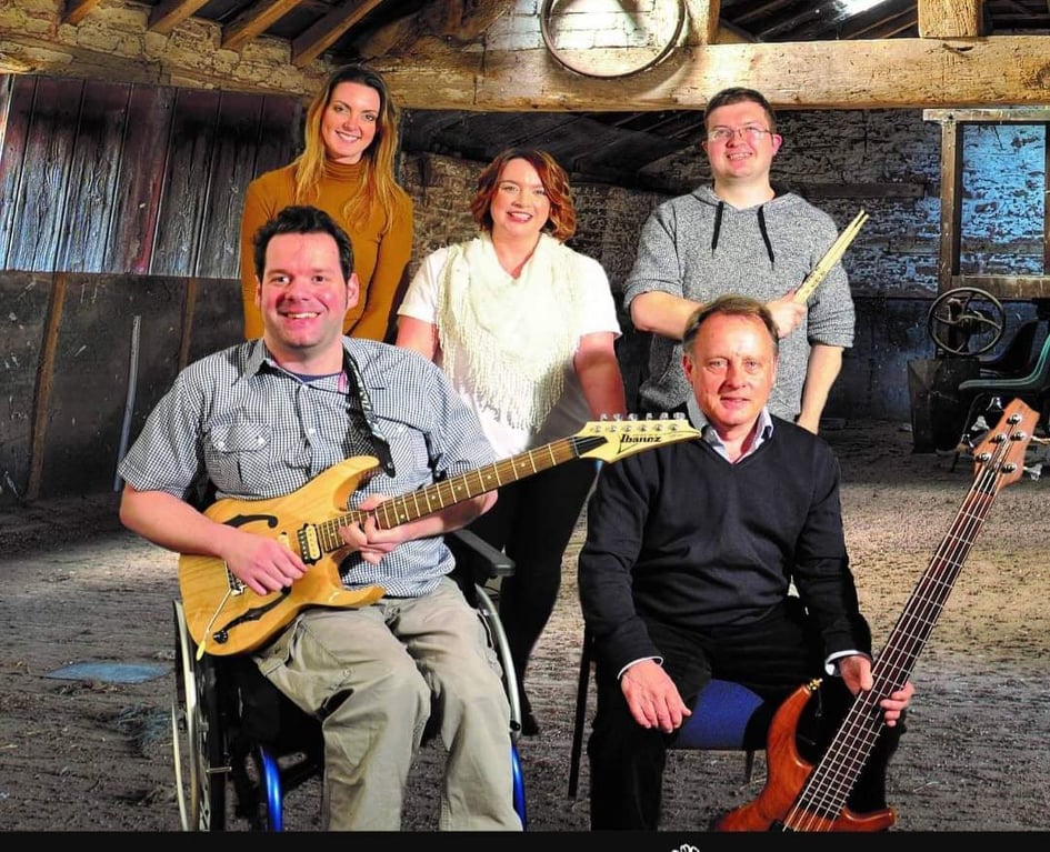ISLAND BAND BLACKFOOT DAISY TO HOST GIG TO SAY THANK YOU TO KEY WORKERS