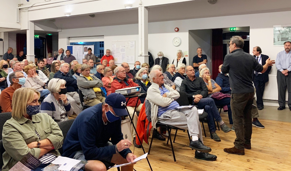 BEMBRIDGE RESIDENTS TURN OUT TO HAVE THEIR SAY ON HOUSING PLANS