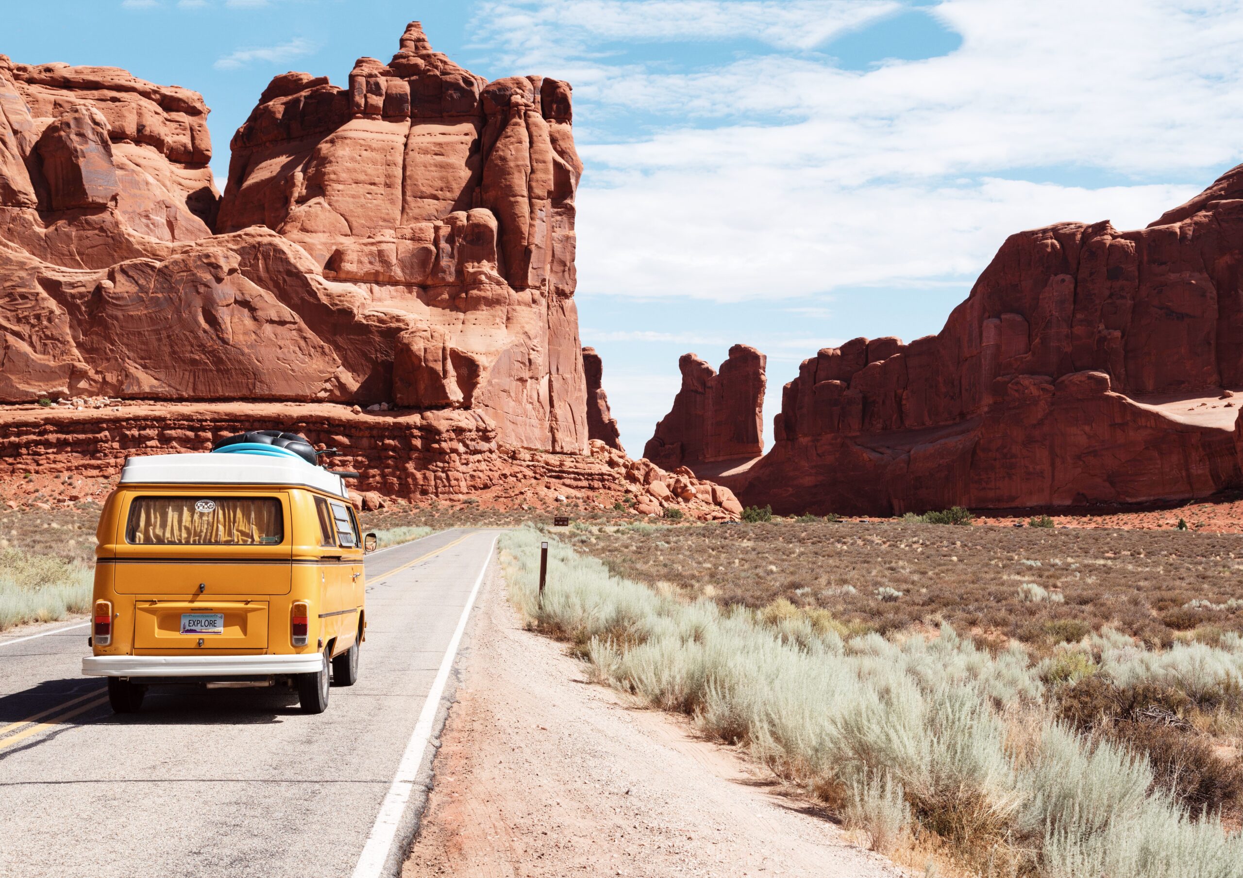 HOW TO MAKE YOUR ROAD TRIP AS COMFORTABLE AS POSSIBLE