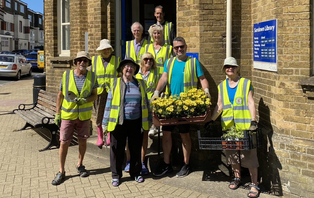 SANDOWN ACHIEVES GOLD IN BLOOM COMPETITION FOR 2 YEARS RUNNING