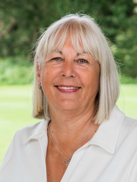 FIRST-EVER WOMAN PRESIDENT ELECTED AT SHANKLIN & SANDOWN GOLF CLUB