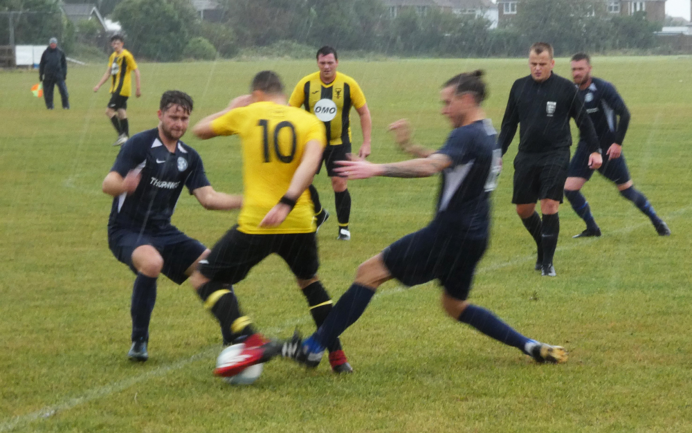 RAIN DOESN’T STOP BEMBRIDGE RETURNING TO TOP SPOT IN DIVISION 1