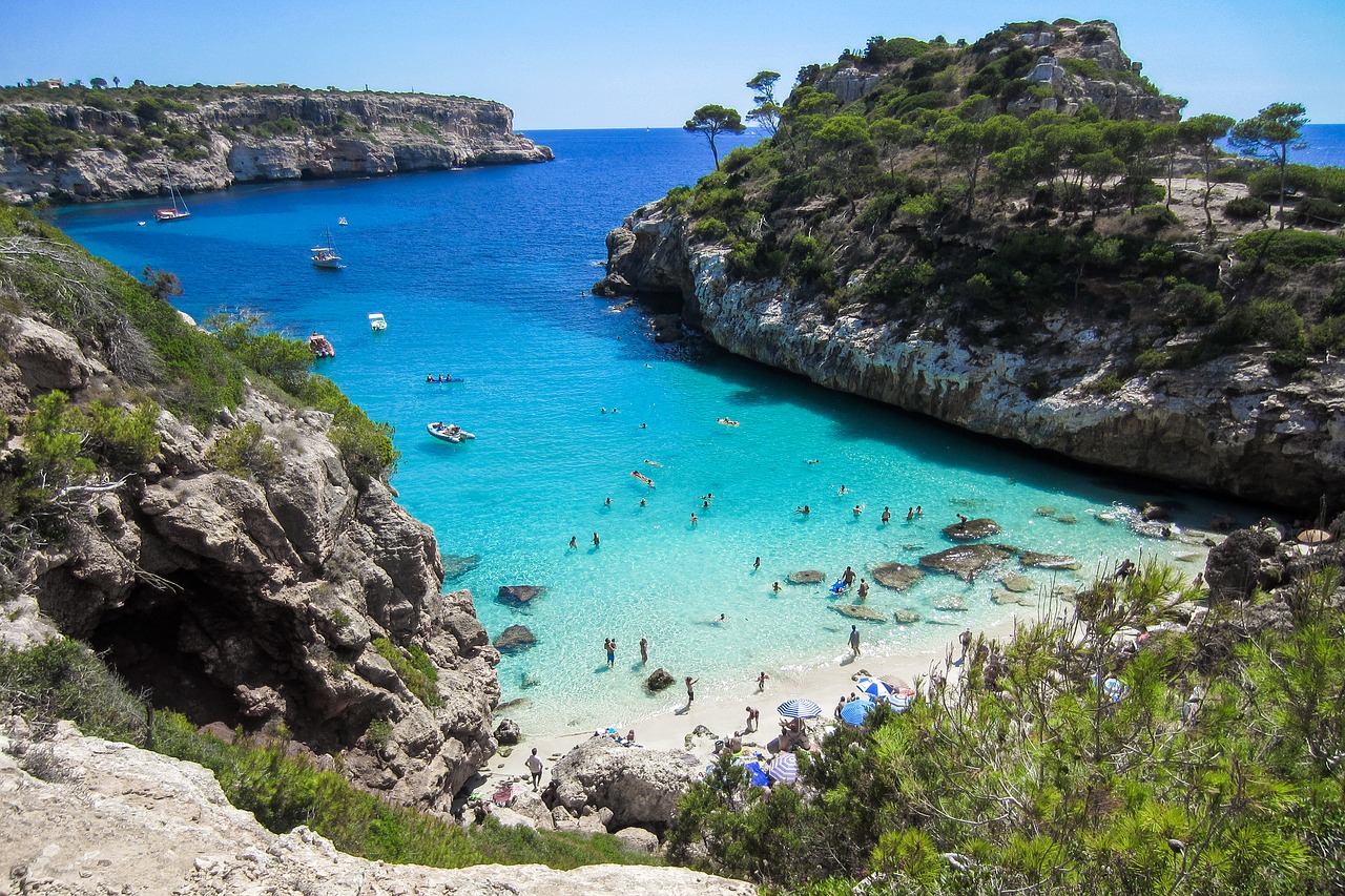 FALL HOLIDAY IN MAJORCA