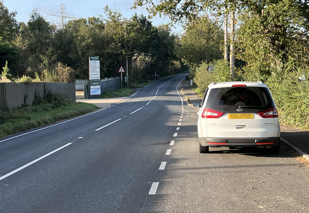 TEMPORARY DISRUPTION AS POLICE RECONSTRUCT FATAL CRASH SCENE