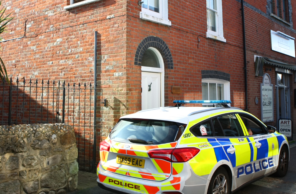 MAN ARRESTED ON SUSPICION OF MURDER OVER WOMAN’S DEATH IN YARMOUTH