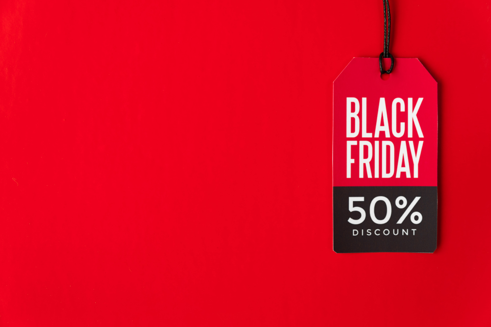 Black-friday-tag-with-copy-space