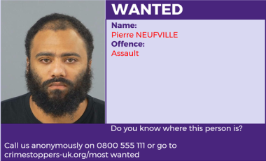 Pierre Neufville - Assault