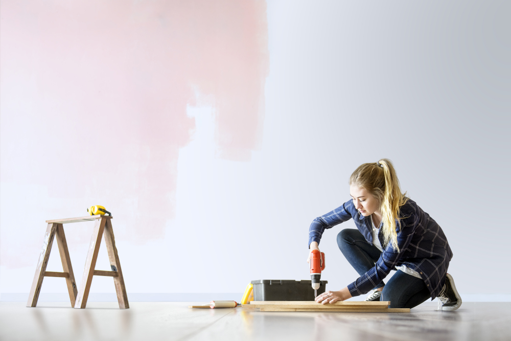 Woman Png Renovating The House