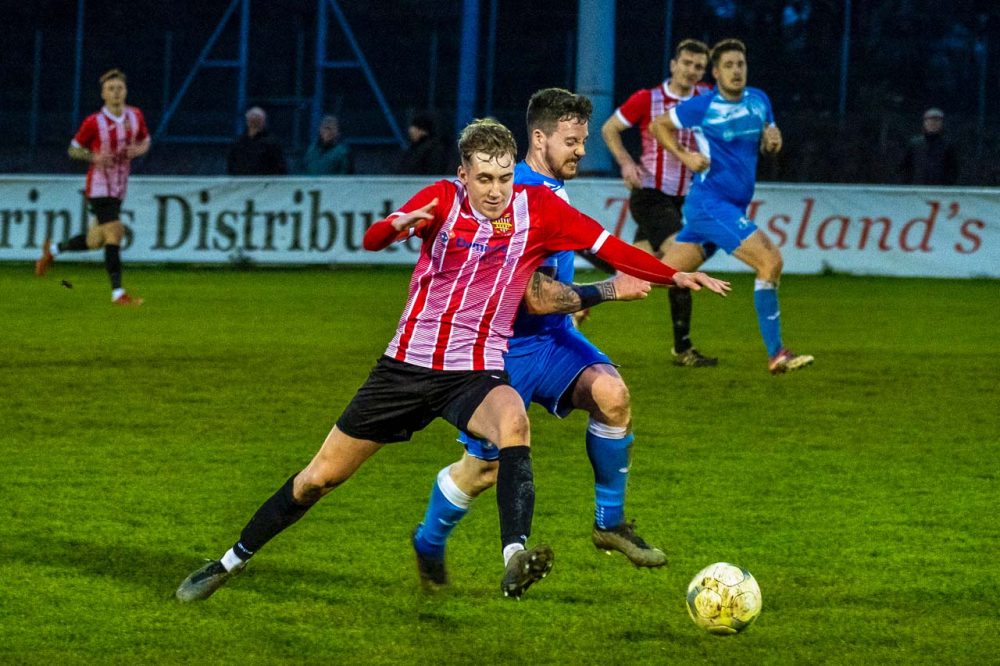 East Cowes 0 V 2 Fawely Afc 02-01-2022-4