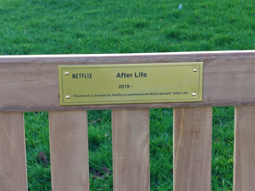 Netflix Bench