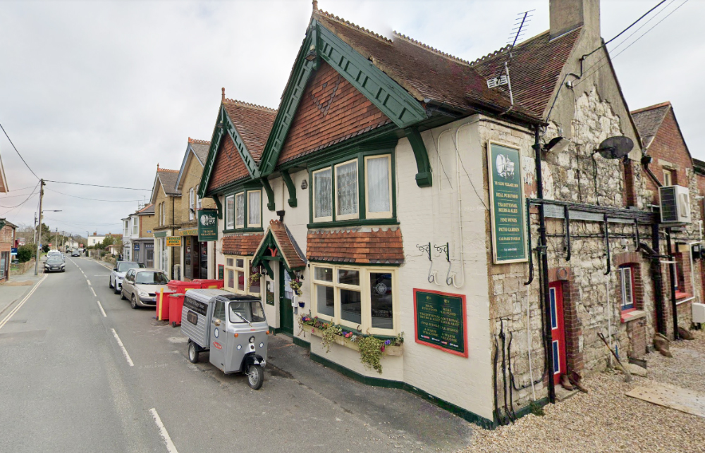 Oldvillageinnbembridge