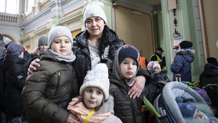 Poland-tanja-family-close-up