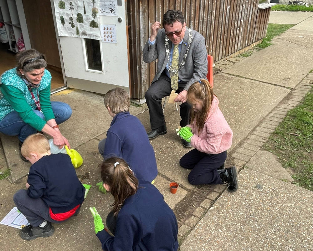 Cllr Lilley - Oakfield Forest Hub