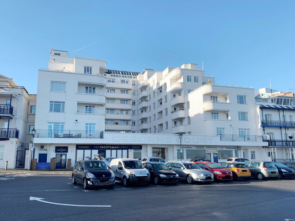 Lot 10 - 16, Osborne Court, The Parade, Cowes, Isle Of Wight - Online Auction 5th May 2022 - Clive Emson Auctioneers