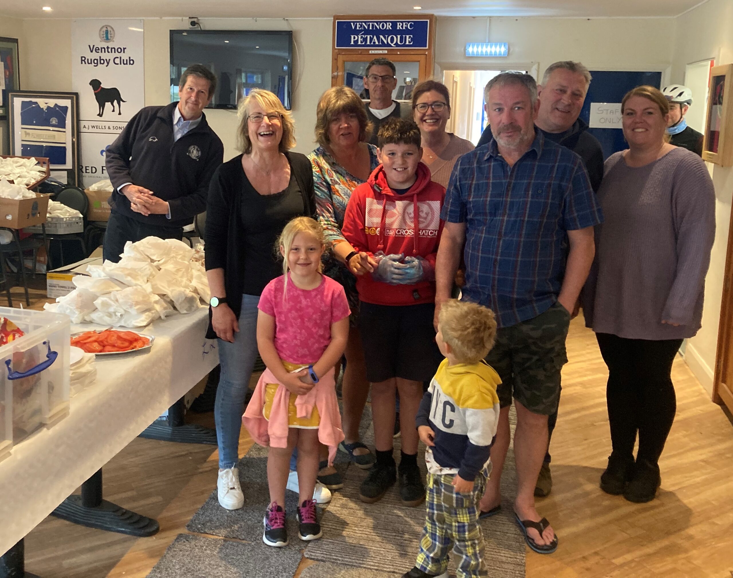 The Ventnor Rugby Club Randonnee Volunteers 1st May 2022[12840]