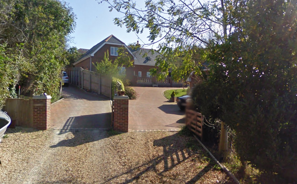 Leewardhousetotland