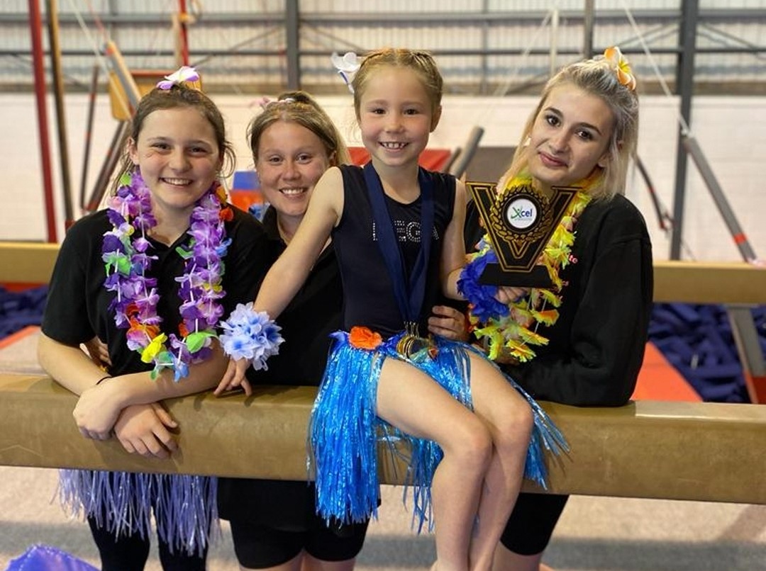 Gymnasts (1)