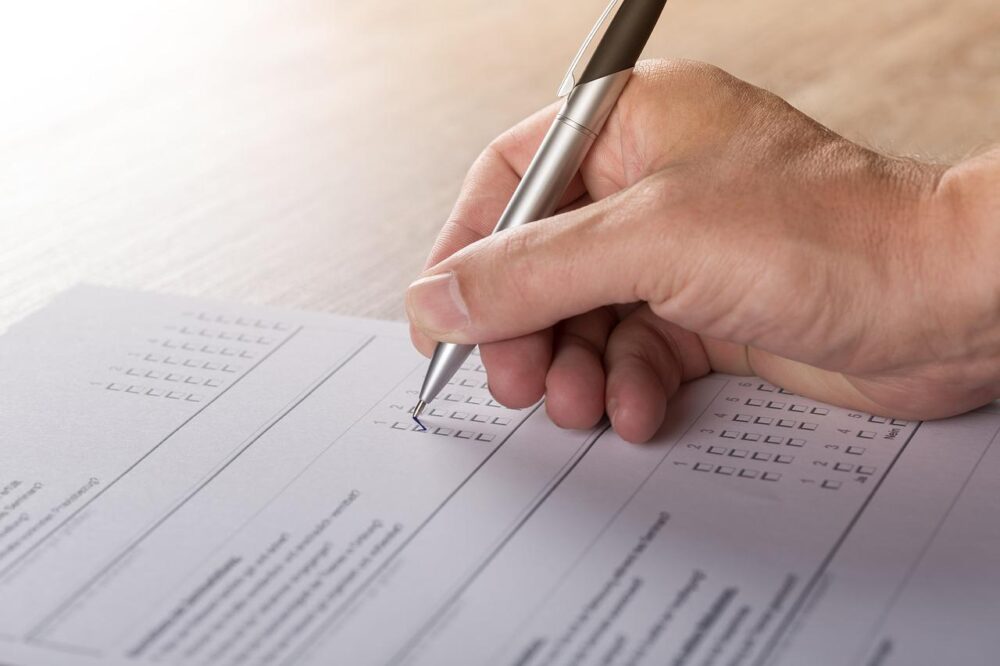 Opinion-poll-gc8661b71a 1280