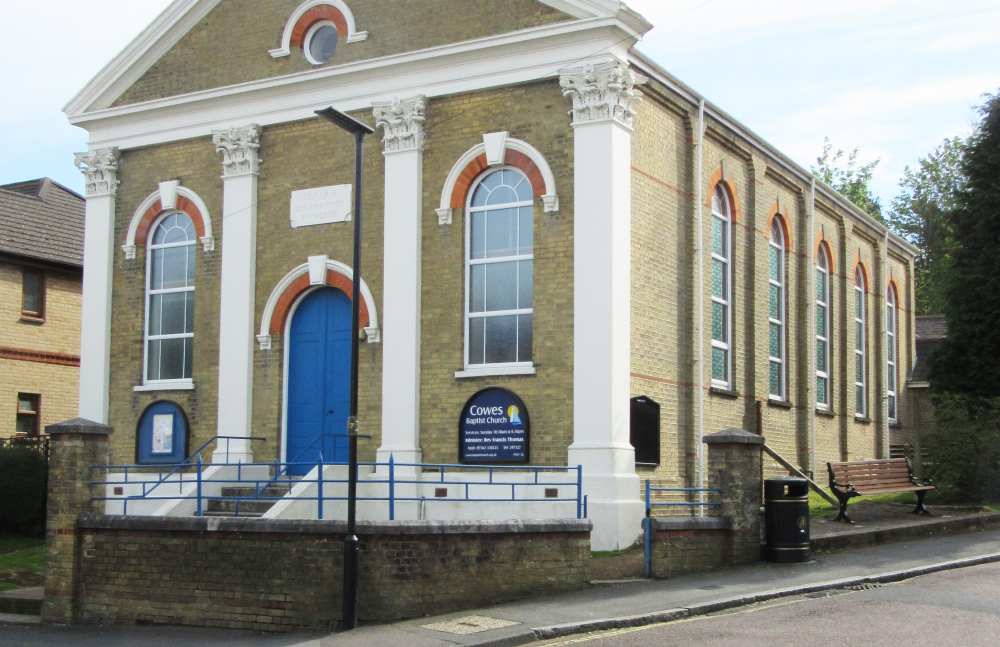Victoria Road Chapel (cowes Baptist Church), Victoria Road, Cowes, Isle Of Wight (may 2016) (3)