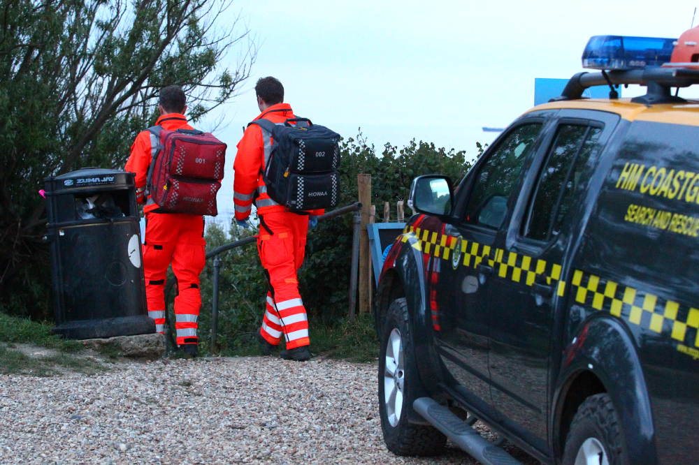 Airambulancecoastguardbembridge