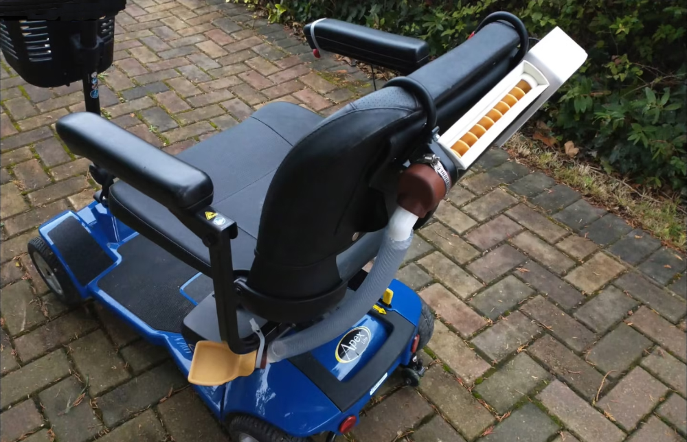 Mobilityscooterdogtreat