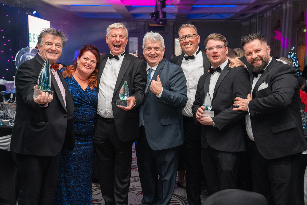 Iow Winners At Beautiful South Awards - Centre Will Myles - Credit Nick Williams