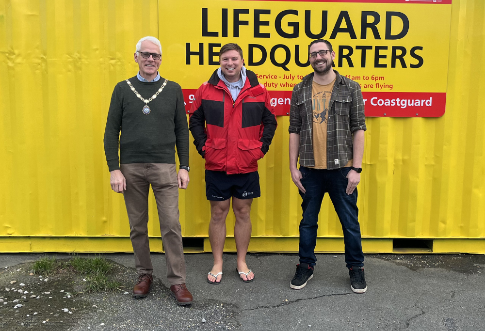 17.1.2023 Sandown Mayor Paddy Lightfoot, Todd Miller, And Deputy Mayor Alex Lightfoot